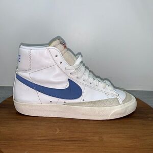 Nike Women’s 6.5 Blazer '77 Vintage Mid 'Like Mike' Shoes Sneakers CZ1055-111
